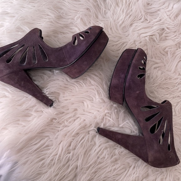Nine West Plum platform Peek Toe Heels - Picture 9 of 16